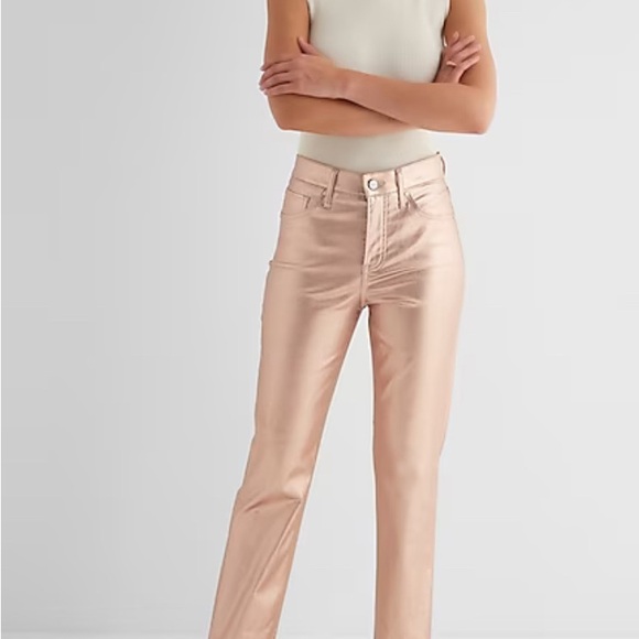 Express Ladies Rose Gold High Waisted Metallic Coated Modern Straight Jeans NWT - Picture 2 of 9